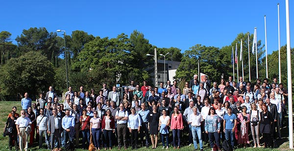 Photo de famille des participants du séminaire Theia 2016